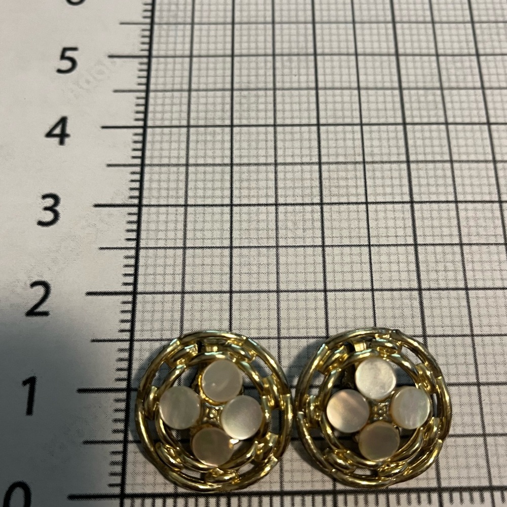 Vintage Clip On Earrings
